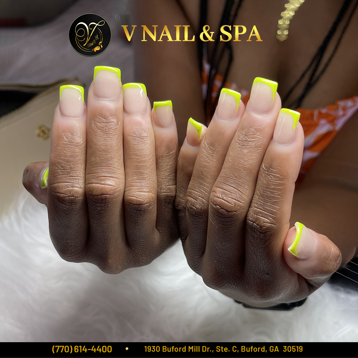 V Nail & Spa logo